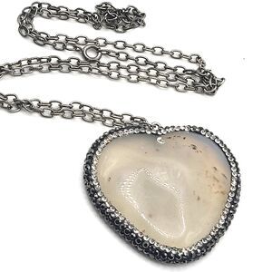Estate Large Heart Shaped Creamy White Striped Agate Stone Rimmed 24in